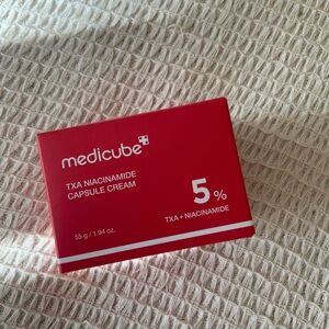 New TXA + Niacinamide Capsule Cream medicube Radiance Moisturizer